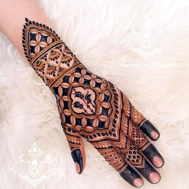 Hand-1-Mehandi